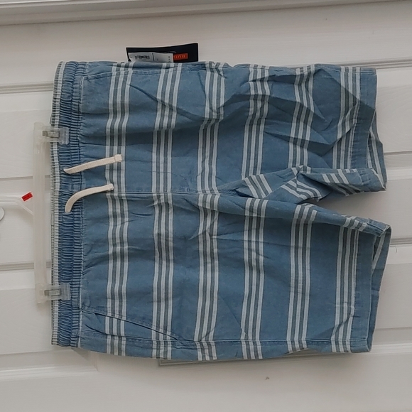 Old Navy Other - NWT!! Mens Old Navy Casual Shorts